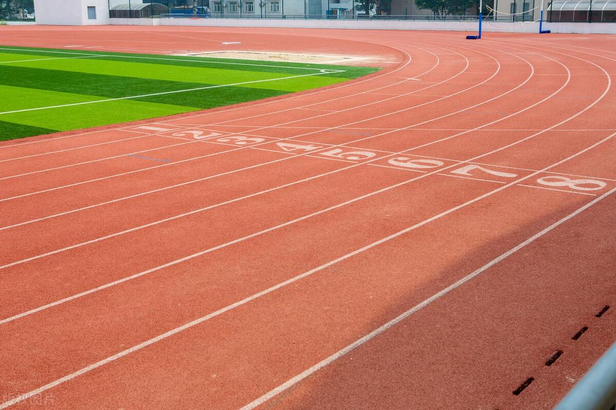 400米跑道尺寸详细,标准足球场跑道尺寸图