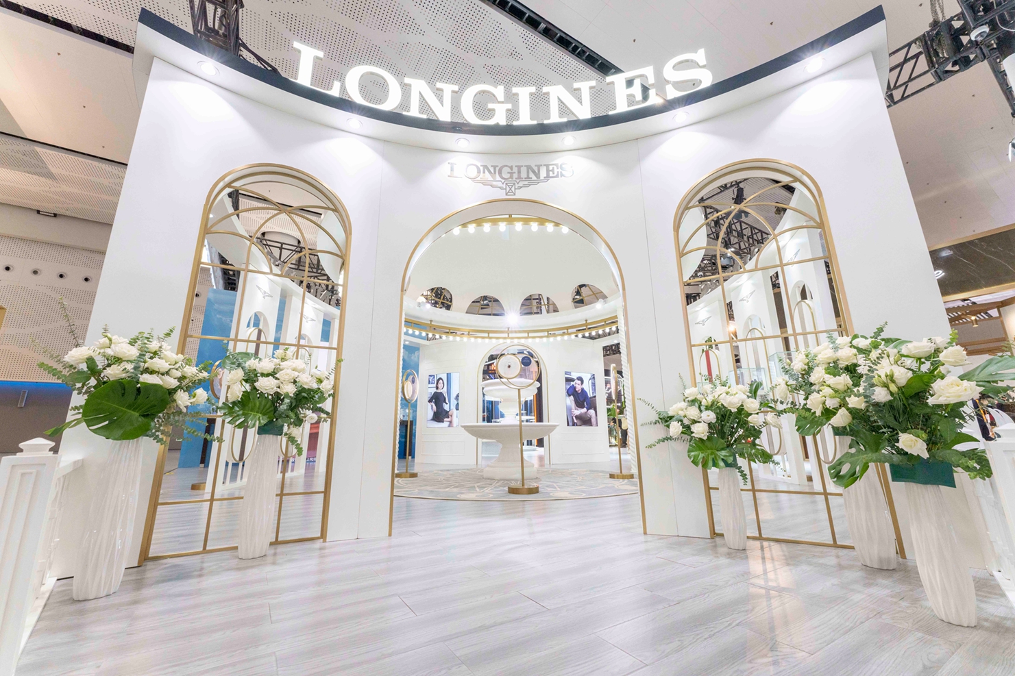 腕表排行榜前十名名表顶级,达人推荐12大品牌集齐瑞士名表展