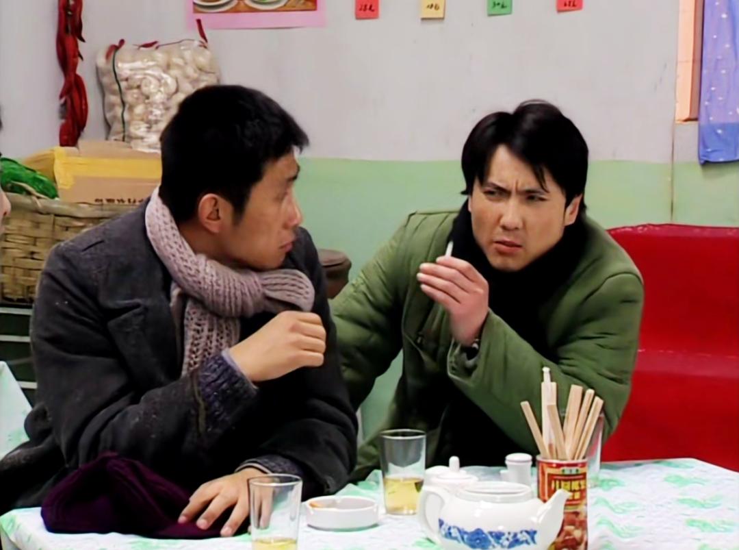 《东北一家人》20年,演员差距悬殊,2位配角离世,小龙套成大腕