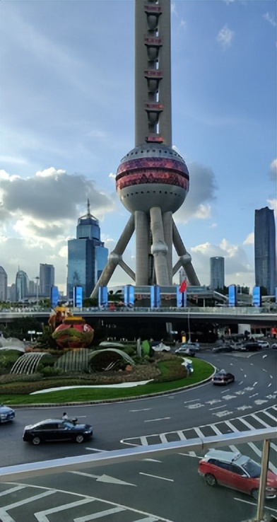 月薪2万住不起汉庭如家,月薪2万住不起汉庭如家的背后