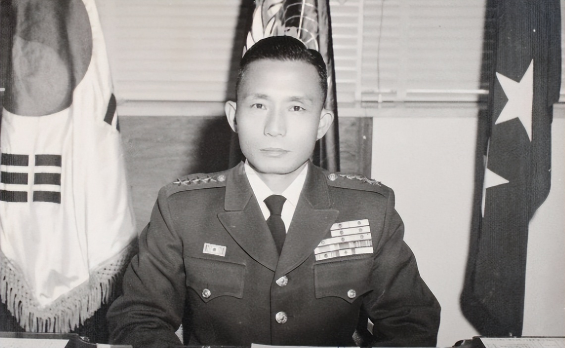 攀附日本发家，深陷各类丑闻，乐天家族没落得有理有据