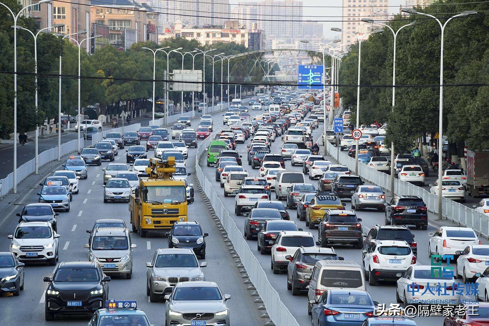 为什么汽车行车记录仪不能标配,所有的新车都有必要装行车记录仪