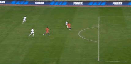 再次惨败,再次惜败卫冕冠军