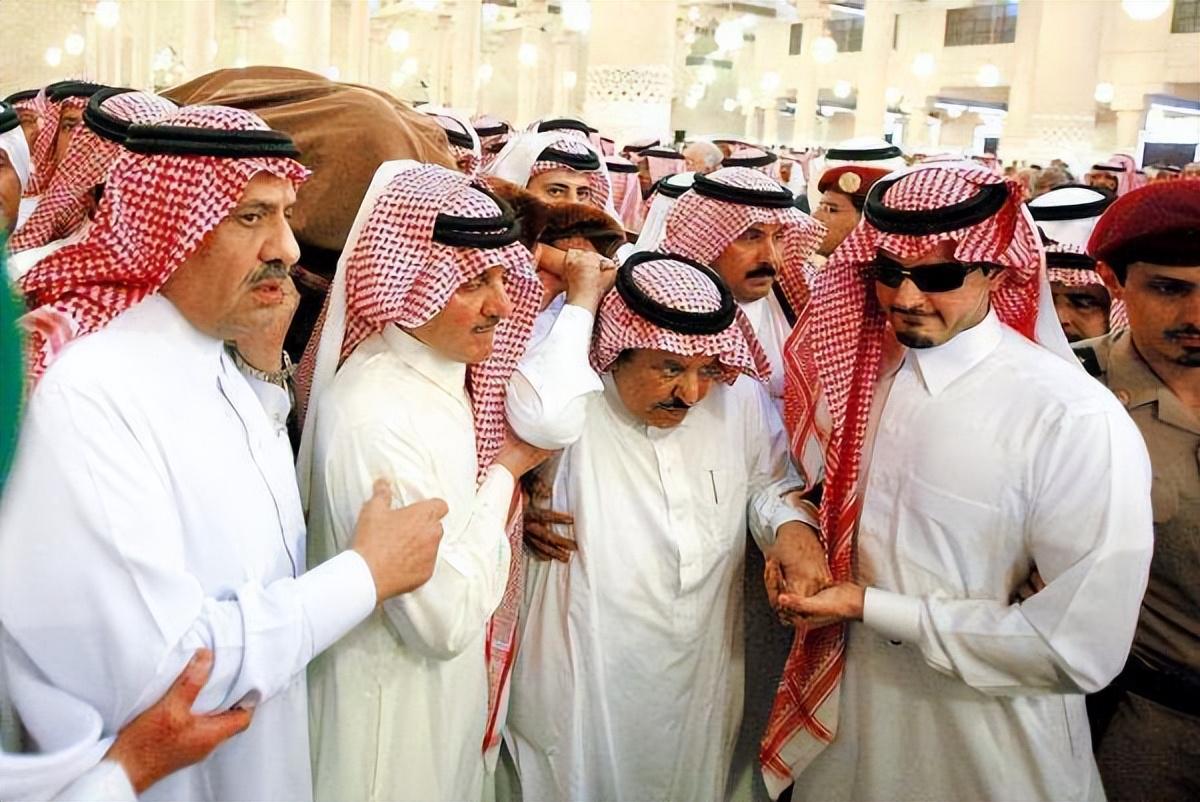 泰国和沙特阿拉伯盗窃案是真的吗,沙特王子在泰国被偷