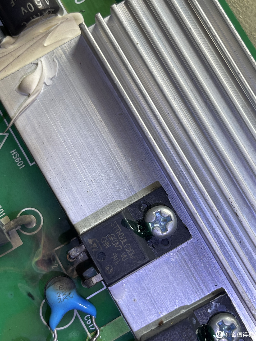 修理32寸液晶电视,液晶电视修复价格