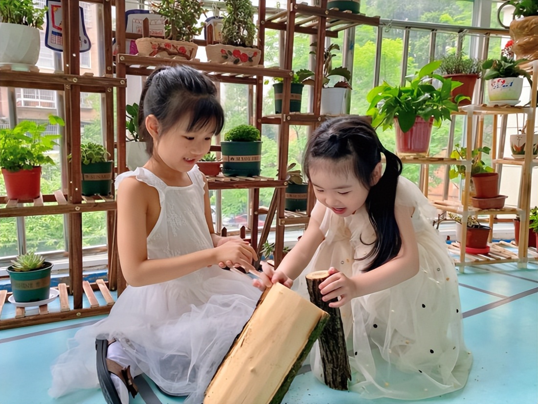 成就每个孩子的幸福童年,成就幼儿快乐而有意义的童年