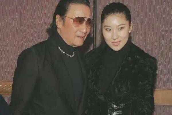 85岁谢贤首获影帝讲话,85岁谢贤获得金像奖