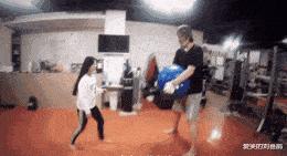 麻麻说了,谁要是娶了我,后面的苞米都是你的,哈哈哈