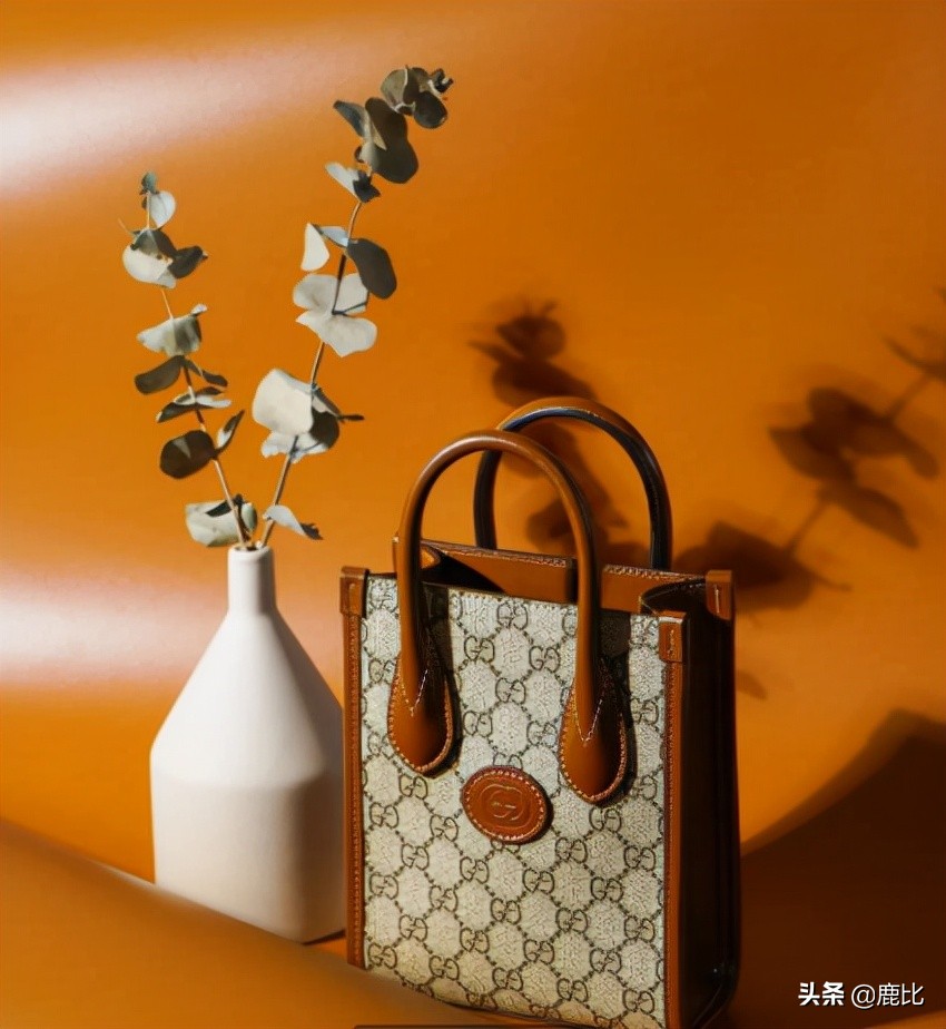 两万左右经典不过时好搭配包推荐,现在哪一款包比较保值