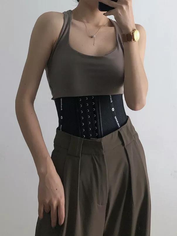 五官乱飞学爱豆表情管理,五官乱飞表情管理