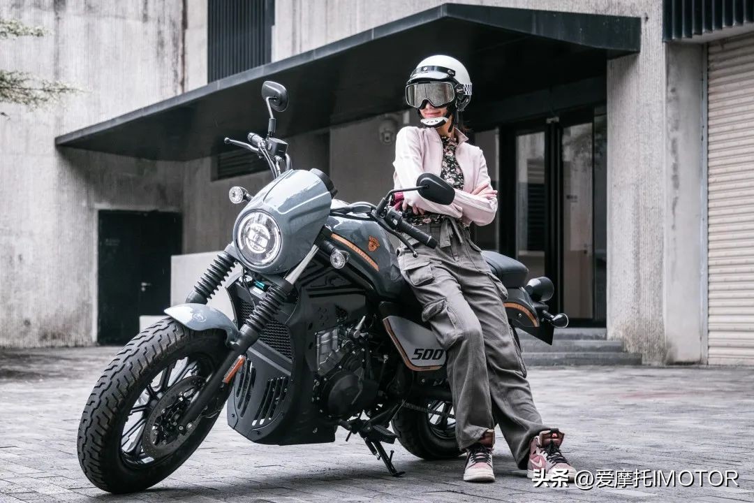 香帅苍云500max对比cm500,香帅苍云500max对比黑武士cm550