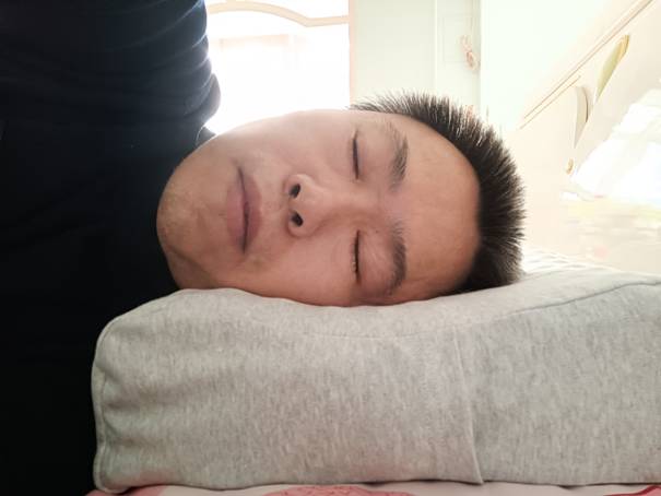 健康舒适，科学记录-8H智能助眠天然乳胶枕评测