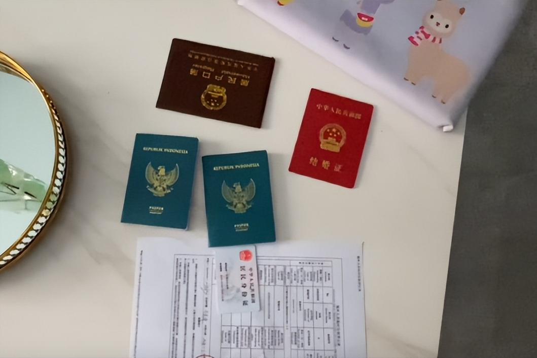 印尼妹子姗娣为爱远嫁中国东北，无房无彩礼裸婚，村里风言风语