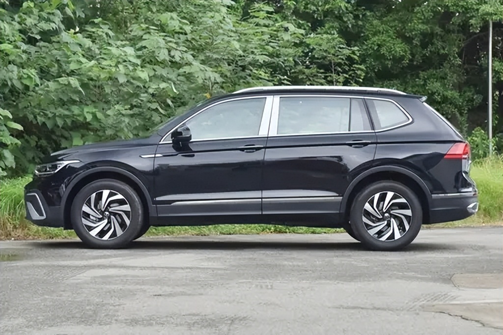 大众也“扛不住”了！途观L最大降幅4.4万，月销12895辆