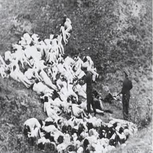 纳粹德国屠杀犹太女人,变态纳粹