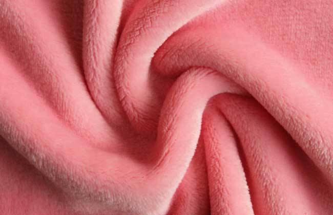 摇粒绒珊瑚绒羊羔绒的区别,珊瑚绒摇粒绒羊羔绒哪个暖和