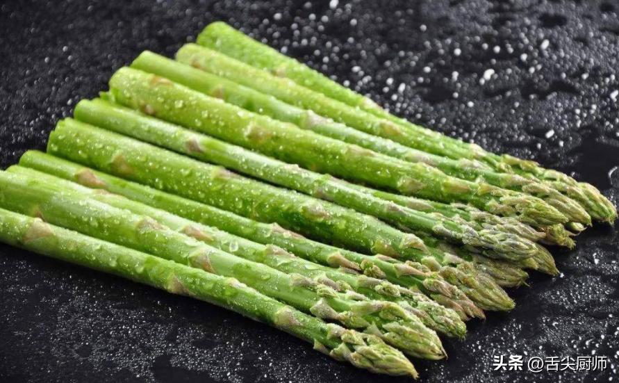 建议八道碱性蔬菜多吃,50岁后多吃五种碱性菜