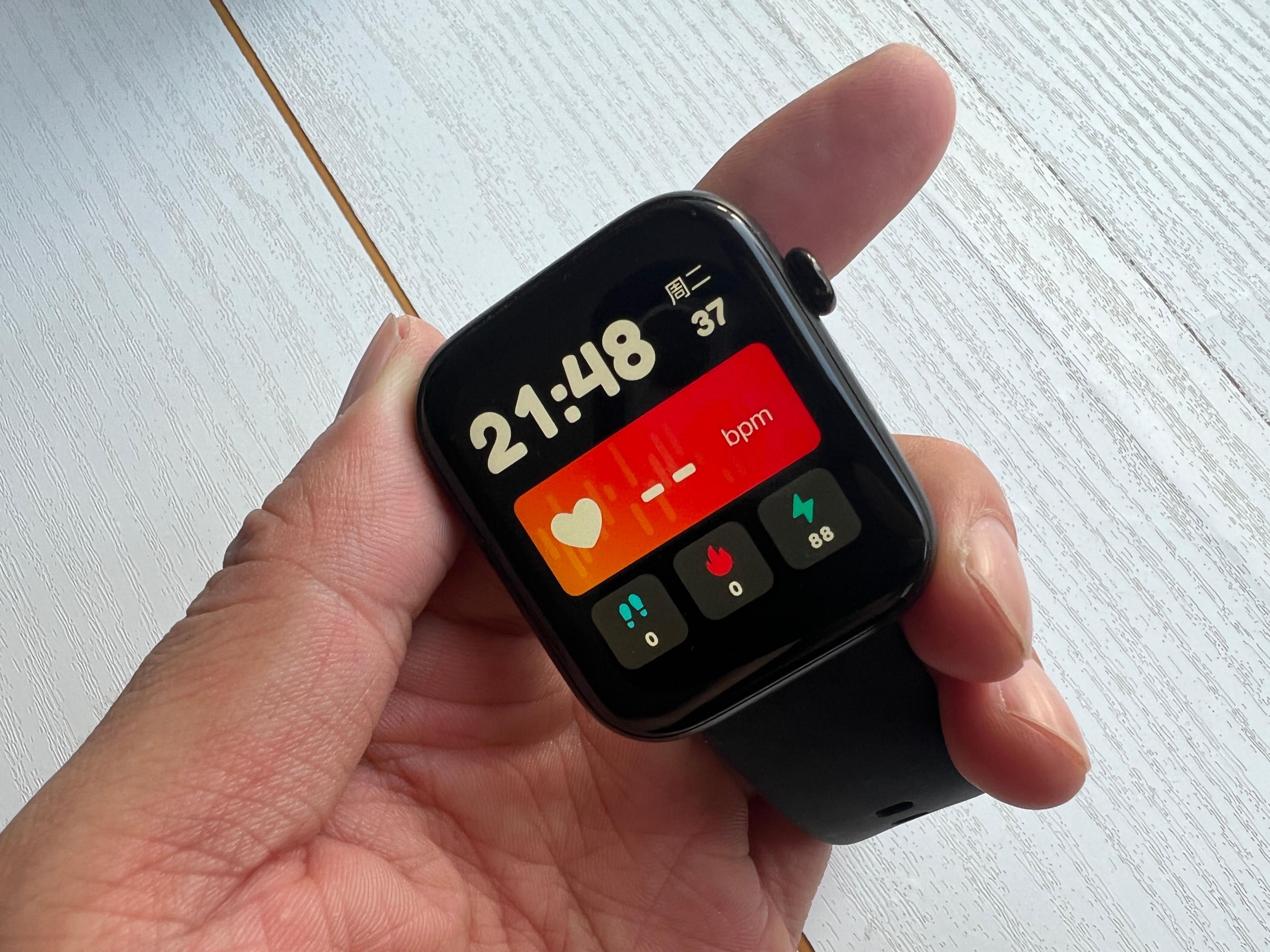 可以打电话听音乐测体温的TicWatchGTH2智能手表，年轻人的最爱