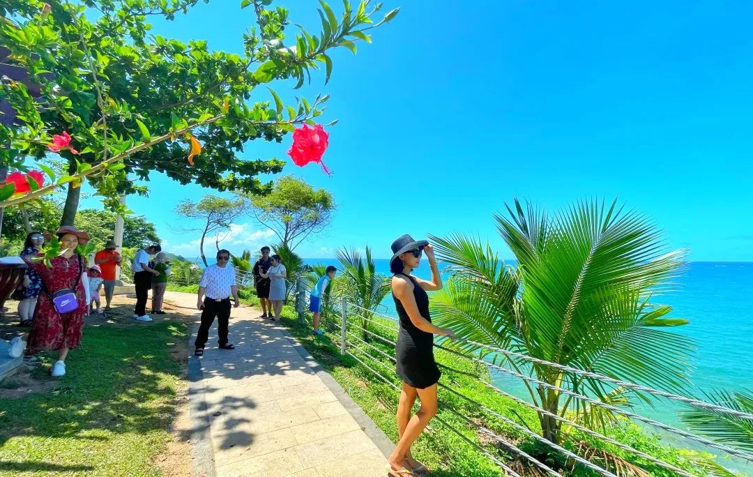 最新海南环岛旅游路线攻略,海南岛自驾性价比最高旅游攻略