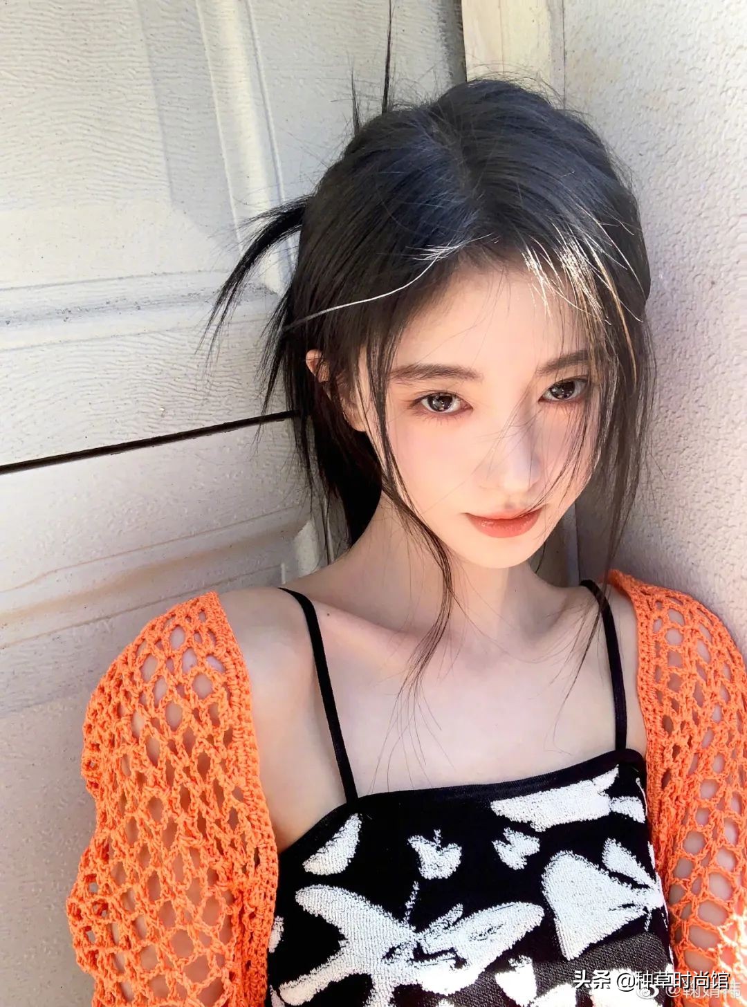 八字刘海怎么打理才不会显头秃,12岁圆脸头秃长发适合剪什么刘海