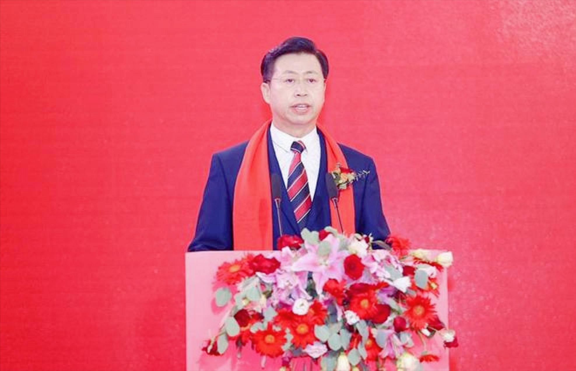 辽阳首富袁宝璟庭审,辽宁辽阳首山首富