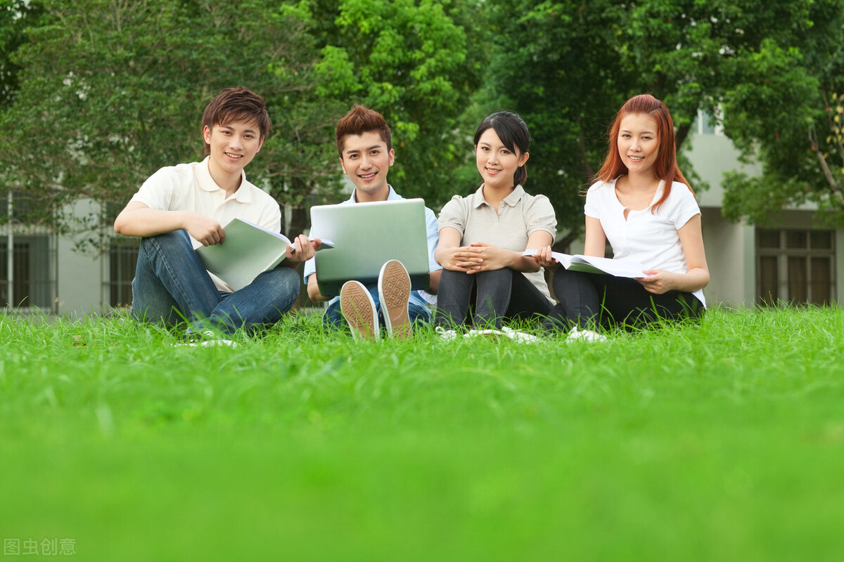 应届毕业生在北京工作有啥补贴,应届毕业生北京求职薪酬大约多少