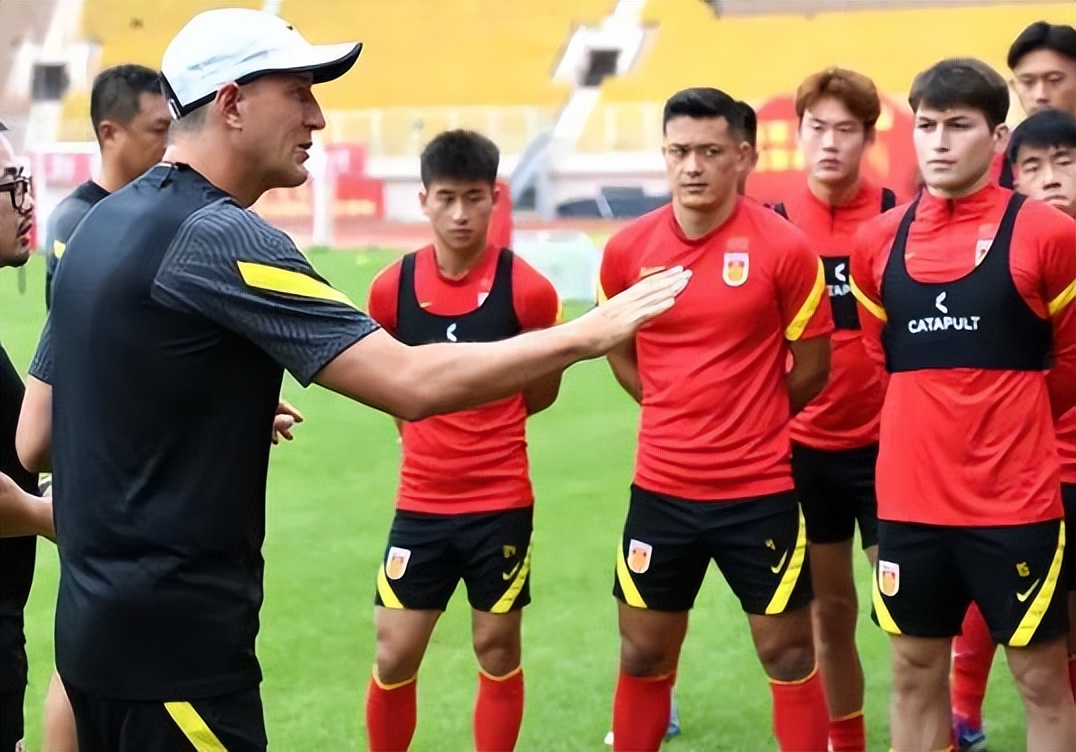 中国男足点球5比4谁赢了,中国男足0比3不敌澳大利亚出线