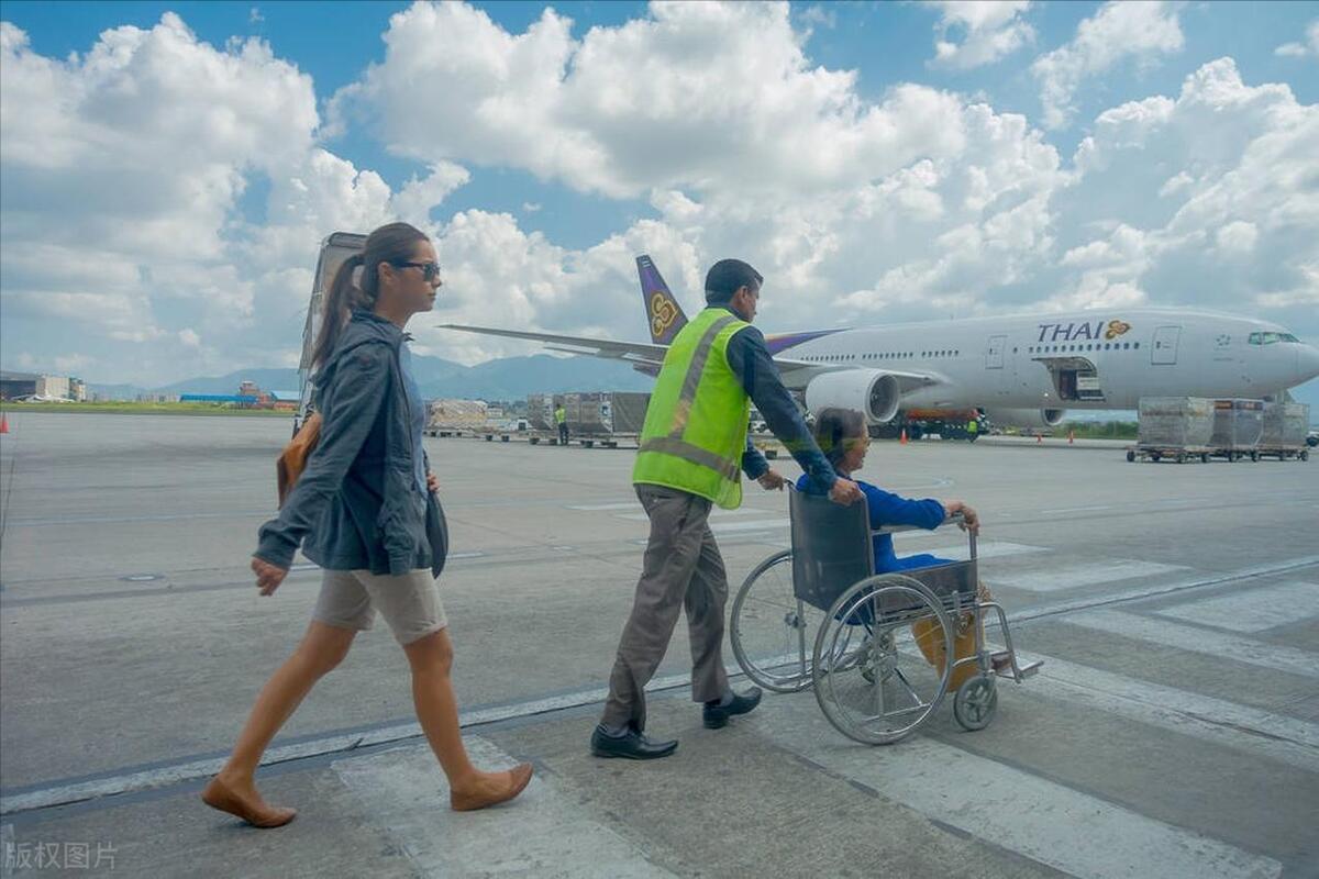 科普飞机上有什么隐藏服务吗,飞机隐藏服务有什么