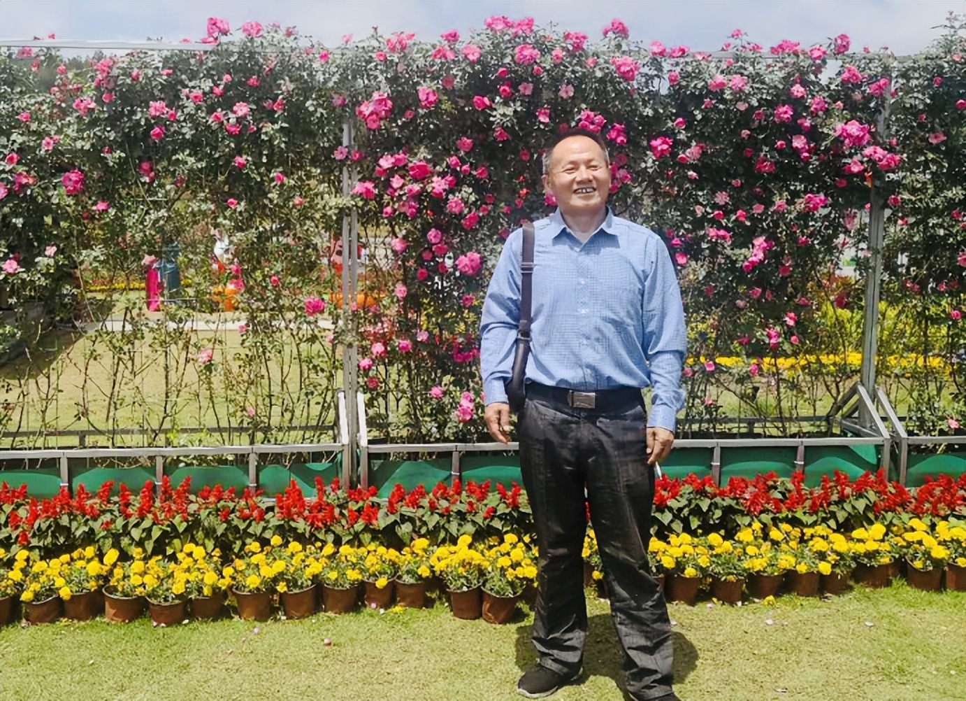 胡国民两室一厅,胡国民乐山