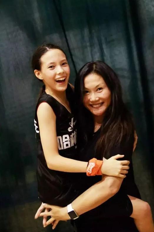 体坛又现新女神,体坛第一女神素颜无死角美爆