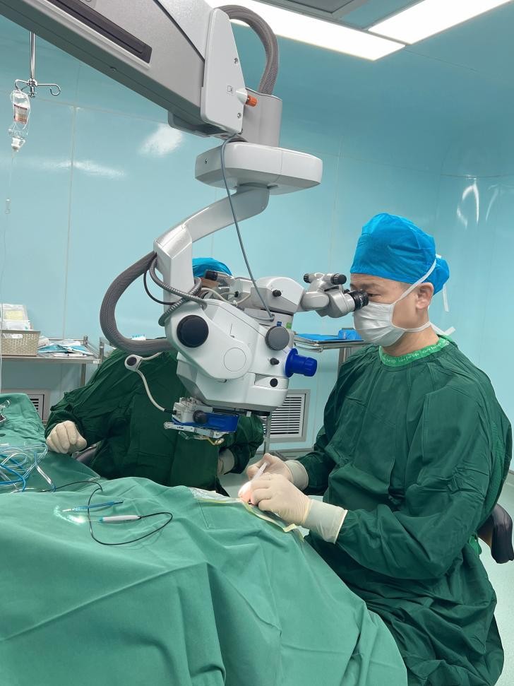 杨海军普瑞眼科简介,普瑞杨海军简介