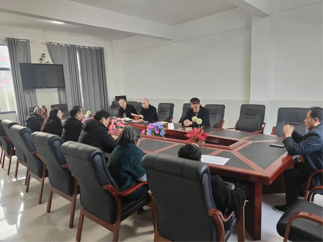 衡阳县：巧运调解破木墙邻里共建“六尺巷”