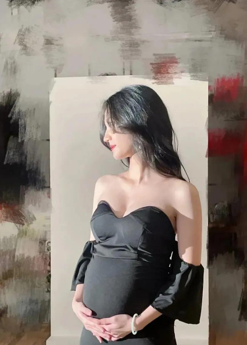 漂亮孕妇写真图片,时尚辣妈孕妇写真