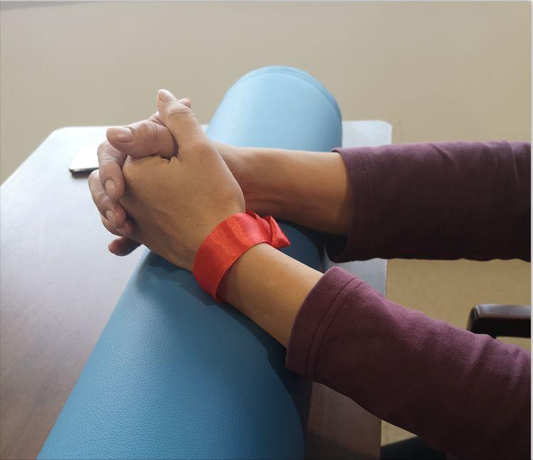 别光看,赶紧学!偏瘫患者上肢和手的康复训练(有图有视频)