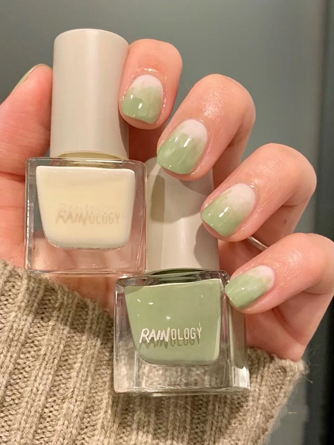 甲油胶一般保质期是多久,甲油胶存放注意事项