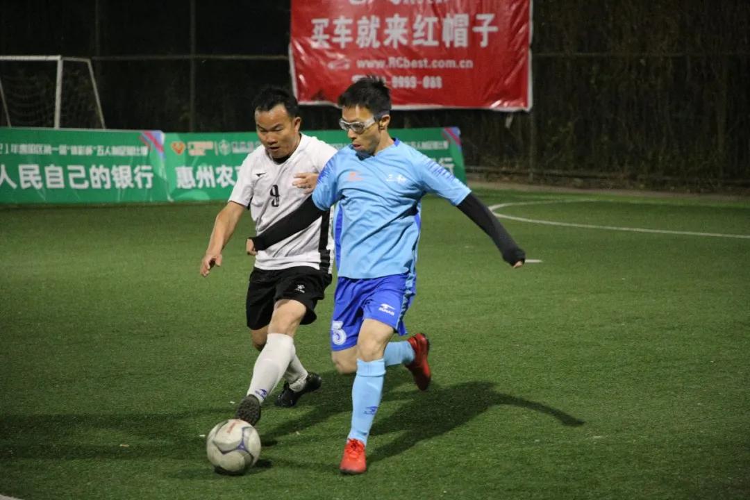 竞技绿茵新春,竞技绿茵场