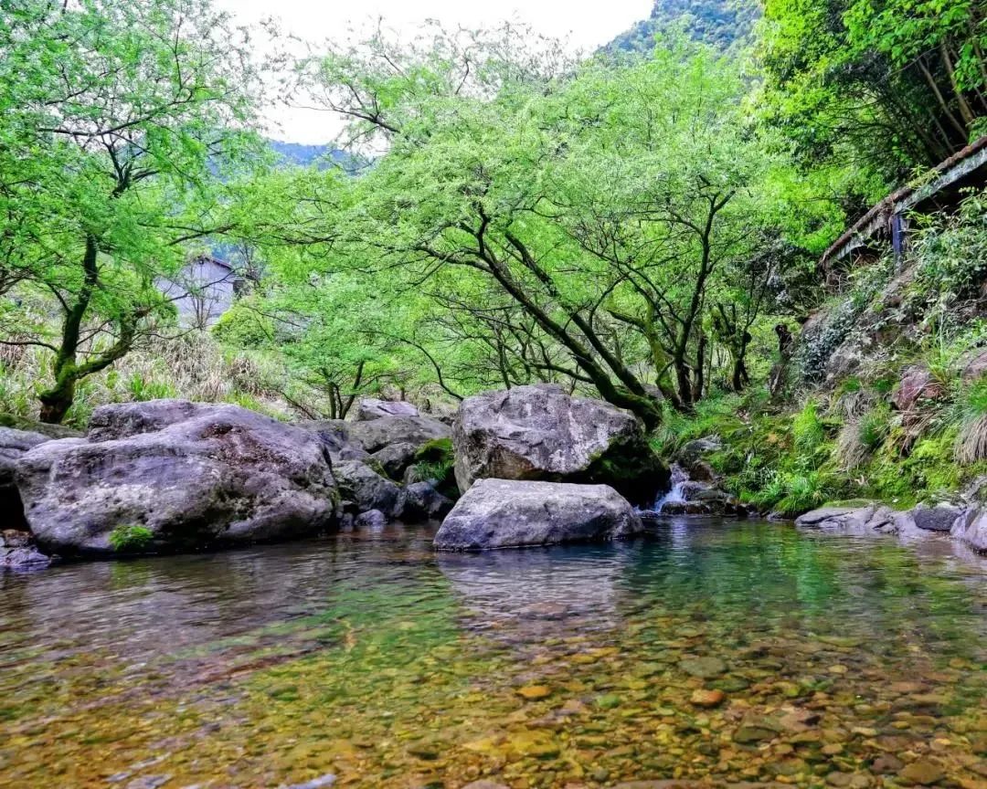 金华附近避暑的地方,浙江金华一年四季气候