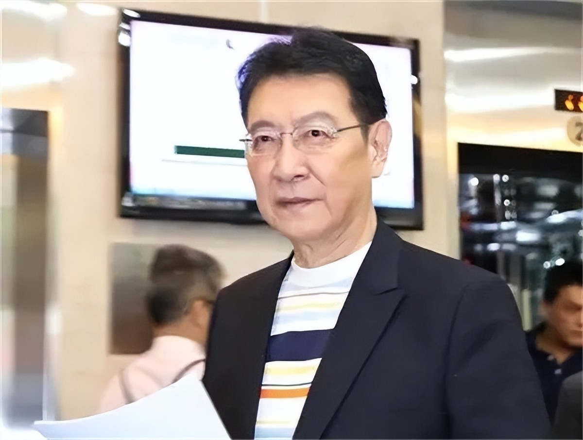 揭开赵少康和*智英黎**勾结的历史，赵少康之子是*智英黎**的得意门生