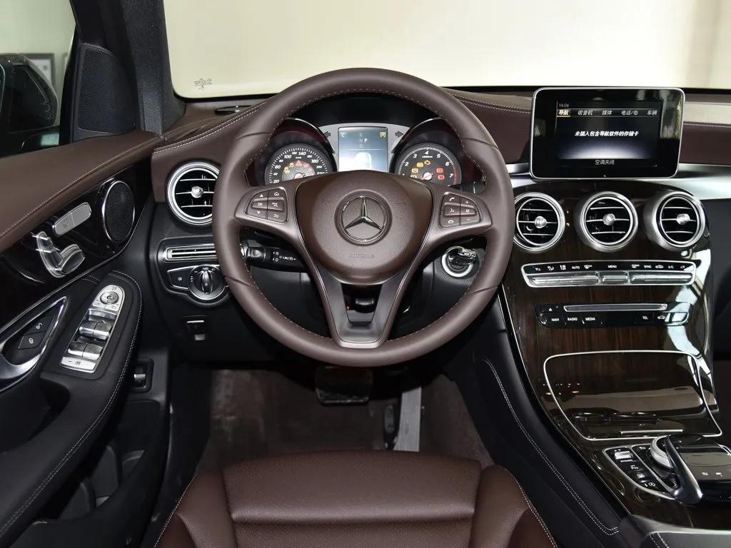 同样是奔驰，200、260、300之间有啥区别？为啥价格相差这么大？