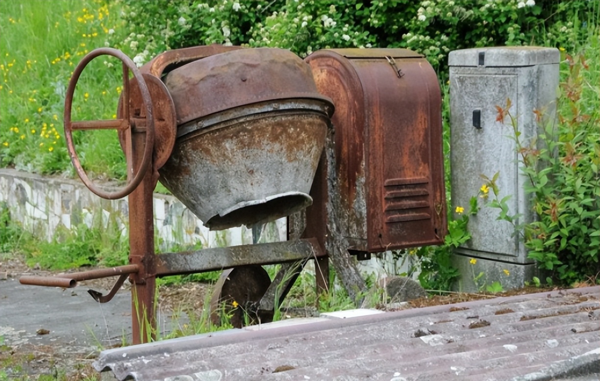 搅拌车闷罐如何清洗,搅拌车闷罐清理要多少钱