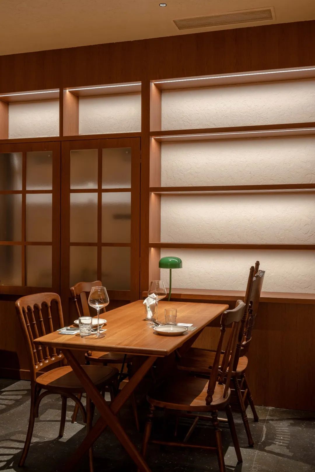 设计灵感丨高温+疫情，这18家“倒霉”的成都新店有什么看头？