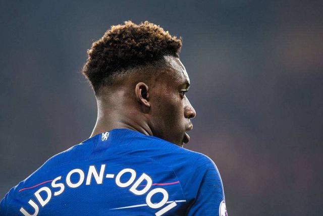 格雷米建议蓝军采用“梯子阵型”，奥多伊的属性适合强强对话