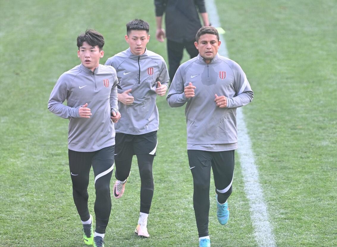 唯二不败相遇，两者专打精锐，谁能延续不败战绩？