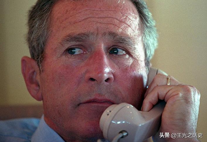 我不为911哭泣，因为我不是美国人；我也不会嘲笑911，因为我是人