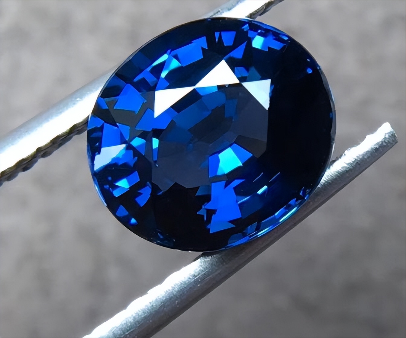 淘宝假钻石,淘宝一千多的钻石是真的吗