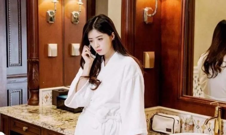 欢乐颂樊胜美和曲连杰吃饭,欢乐颂曲连杰送樊胜美东西多少钱