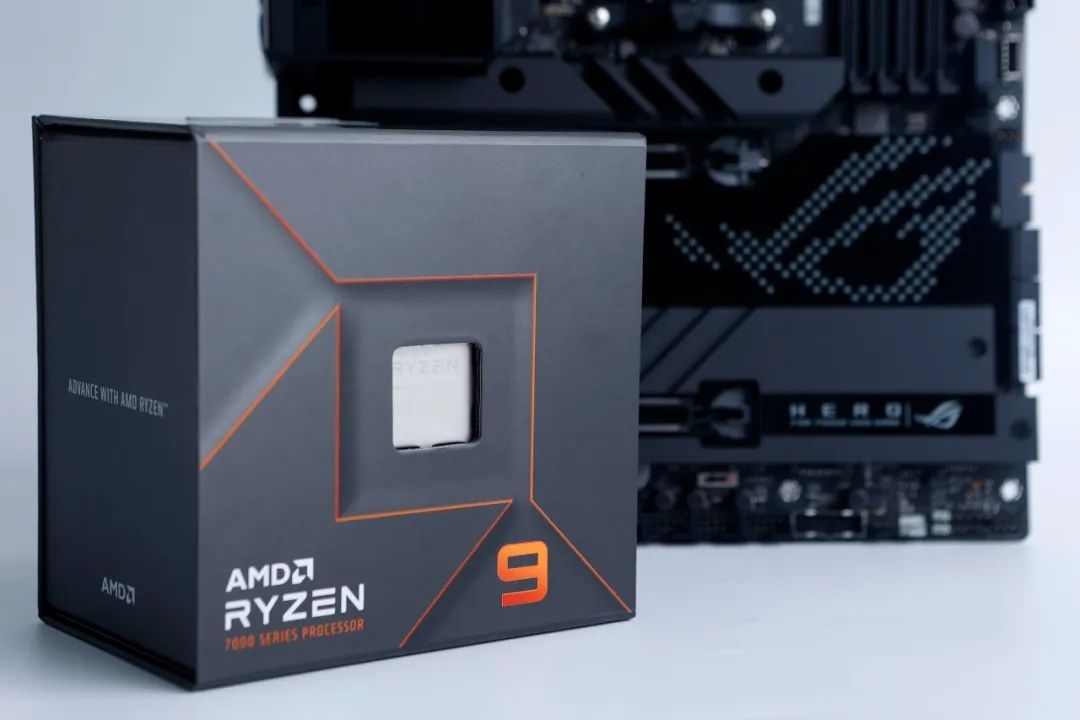 性能暴涨，击溃12代酷睿！AMDZen4锐龙7000系列旗舰处理器首测