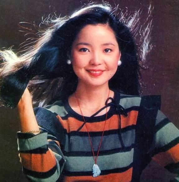 圆脸女明星变美思路,圆脸塌鼻女生变美技巧