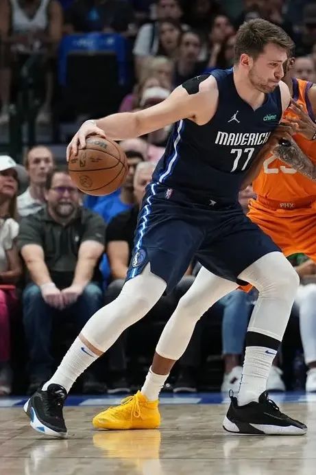 nba球星上脚球鞋2022排名,nba季后赛上脚