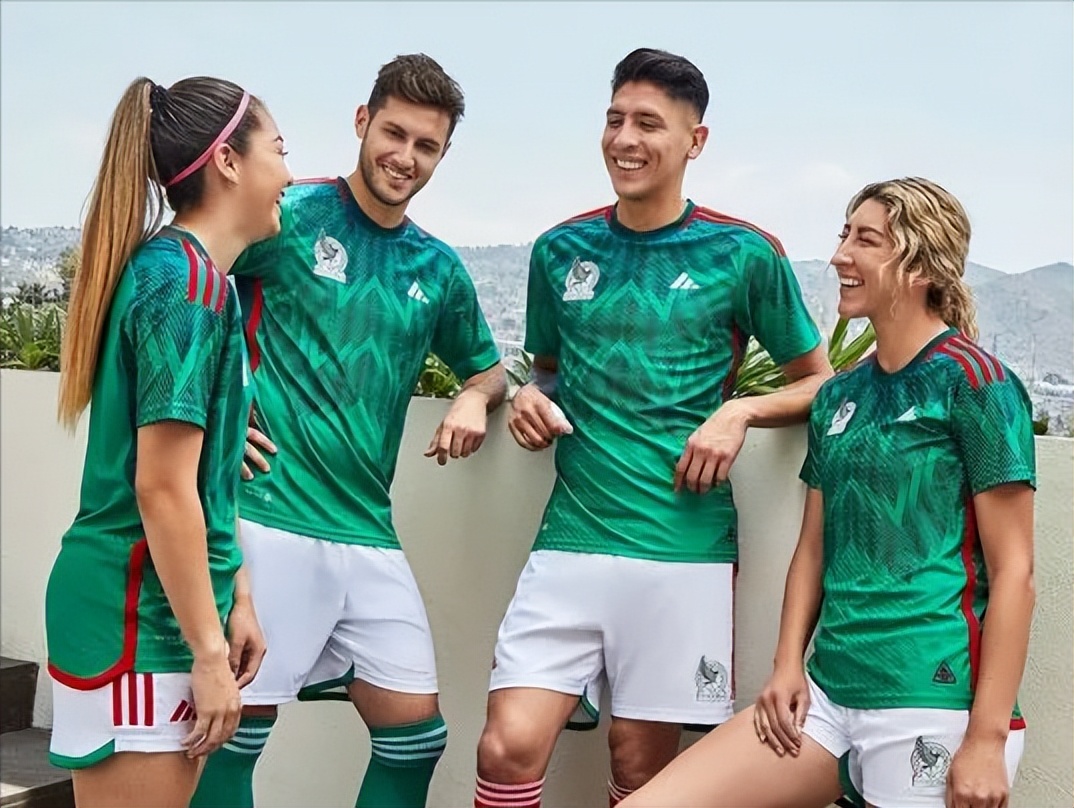 阿根廷足球队徽设计,阿根廷墨西哥图